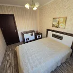 Center Sea Garden 2br וארנה