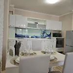 דירה Center Sea Garden 2br