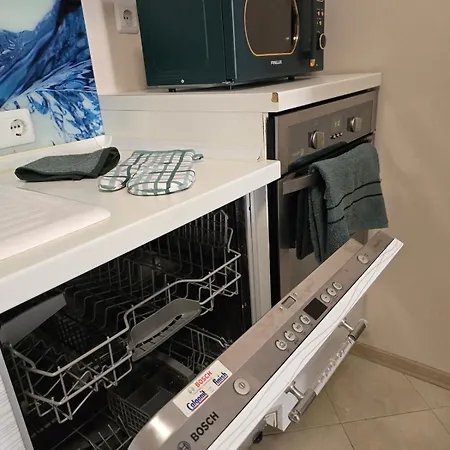 Center Sea Garden 2br