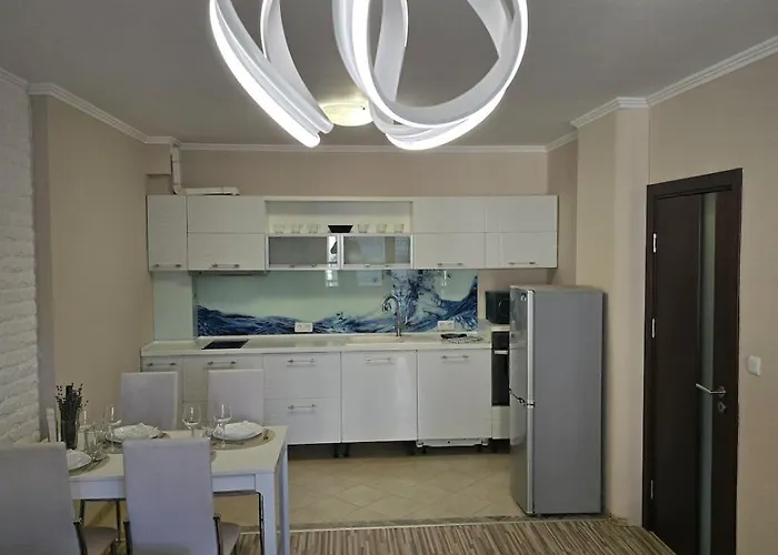 Center Sea Garden 2br